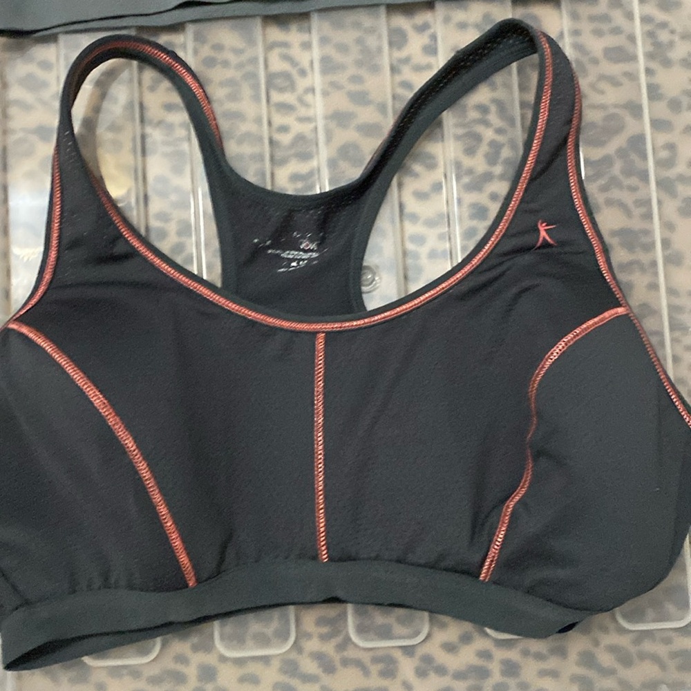 Danskin Now Sports bra with posture help back